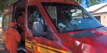Facada no pescoço: homem é atacado em plena luz do dia na Capital