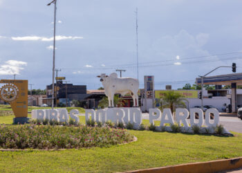 Ribas do Rio Pardo: quando indústria e educação se unem para outra cidade nascer Ribas do Rio Pardo: quando indústria e educação se unem para outra cidade nascer