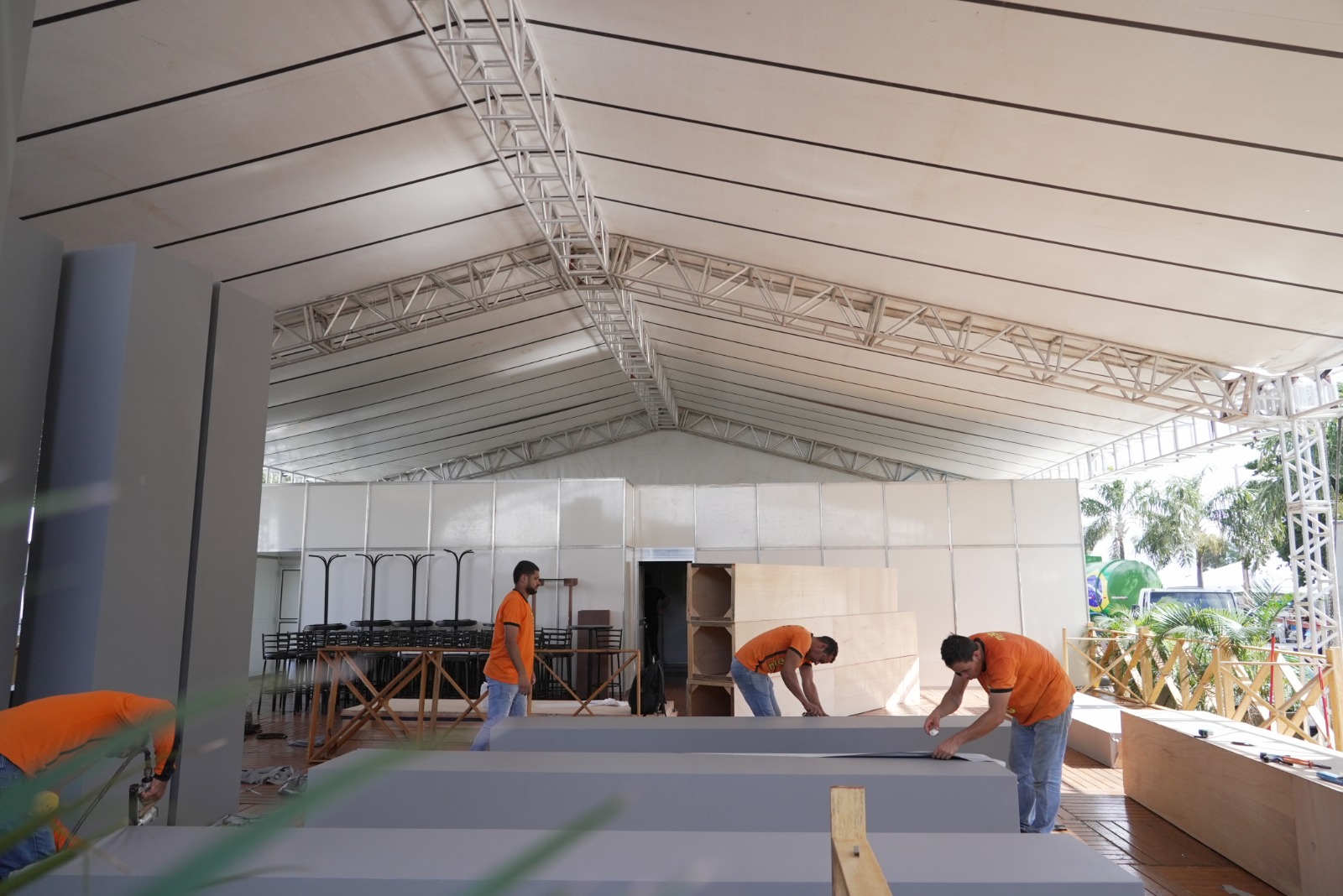 Com chefe do Google e muito mais, Prefeitura marca presença na Expogrande