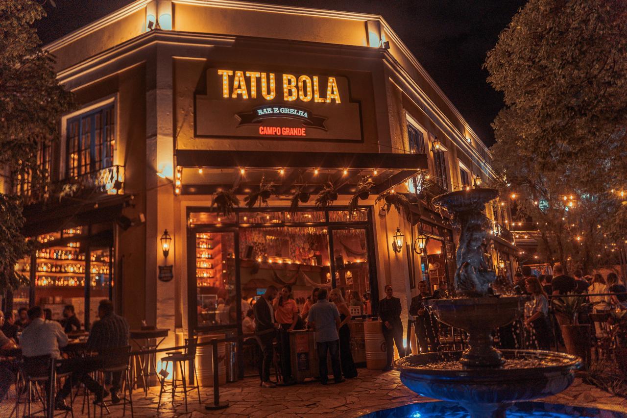 Tatu Bola embala o fim de semana com música e feijoada em Campo Grande