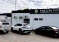 Homem é morto a facadas e polícia procura pelo autor