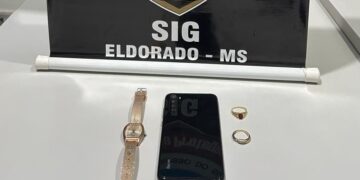 Roubo é desvendado em horas e joia de R$ 4 mil é recuperada pela polícia
