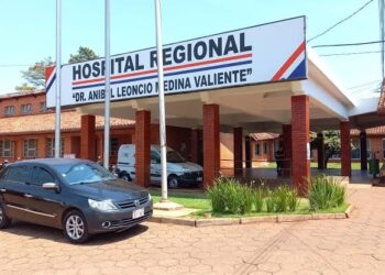 Tragédia no aniversário: bebê morre após ataque de galo e infecção generalizada na fronteira Tragédia no aniversário: bebê morre após ataque de galo e infecção generalizada na fronteira