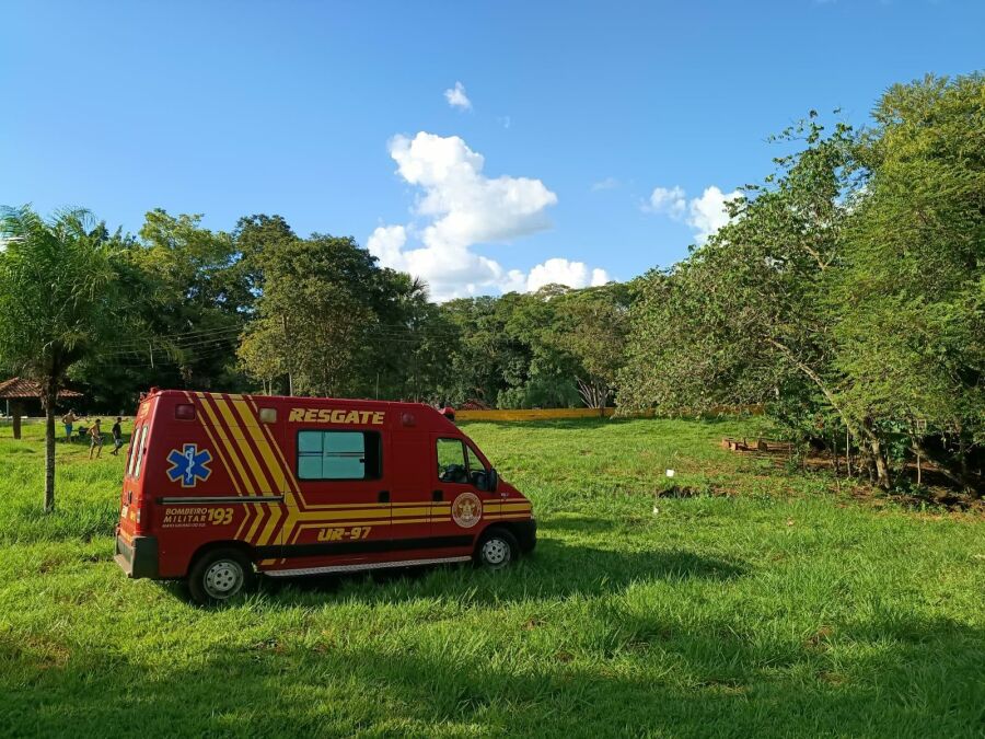 Adolescente morre após bater a cabeça e se afogar em salto de rio