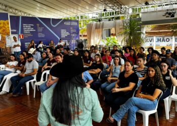 Curso na Expogrande ensina cuidados no nascimento de potros Curso na Expogrande ensina cuidados no nascimento de potros