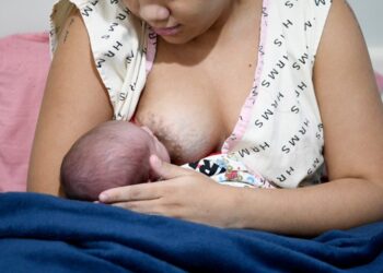 Frio acende alerta e SES orienta cuidados para proteger crianças de doenças respiratórias Frio acende alerta e SES orienta cuidados para proteger crianças de doenças respiratórias