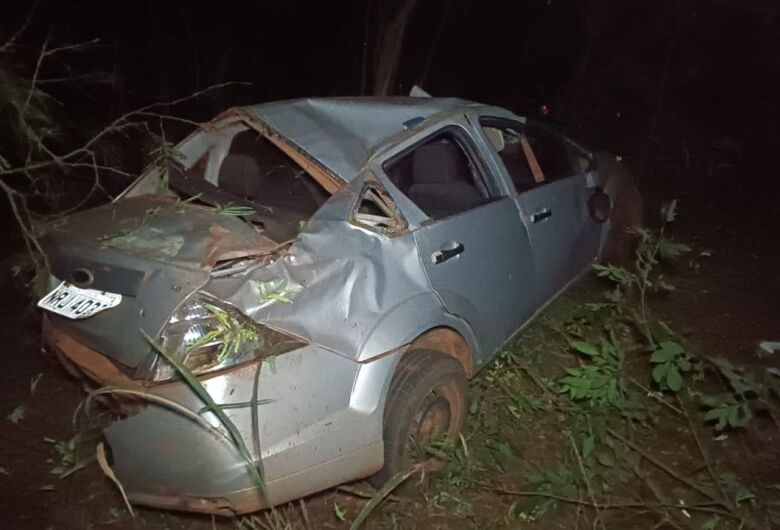 Volta para casa termina em morte após capotamento na MS-276