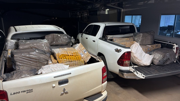 Denúncia anônima leva agentes a depósito clandestino com grande quantidade de drogas