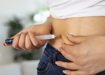 Uso de canetas emagrecedoras exige atenção antes de cirurgias e pode alterar segurança da anestesia