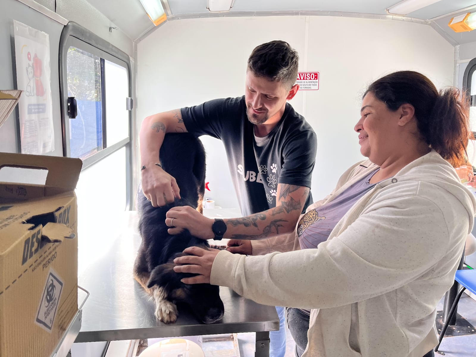 Com mais de 11 mil microchipagens, tecnologia amplia proteção aos pets