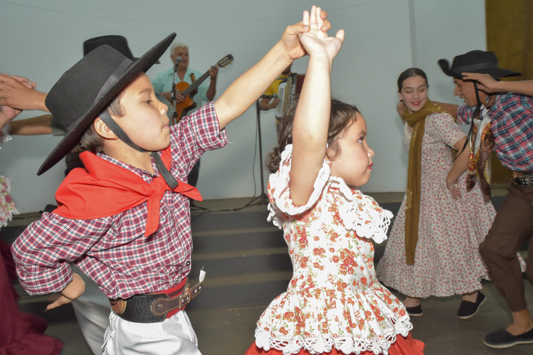 SEJUV promove aulão gratuito de vanera na ExpoGrande 
