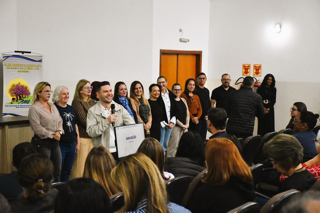 Audiência do PME aprova relatório de metas educacionais do município Audiência do PME aprova relatório de metas educacionais do município
