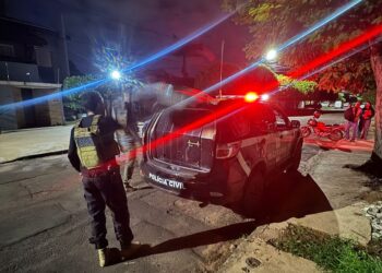 Preso homem que ameaçava ex e colocava filha em risco Preso homem que ameaçava ex e colocava filha em risco