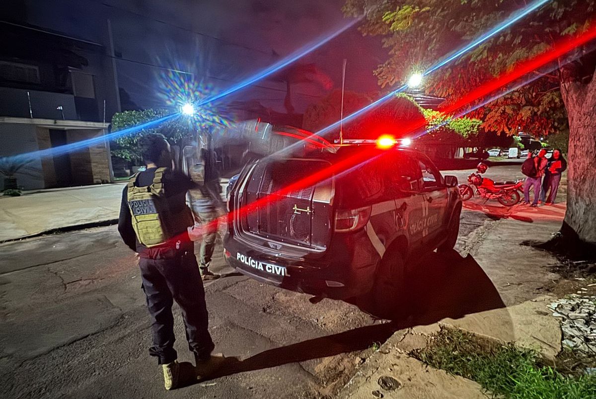Preso homem que ameaçava ex e colocava filha em risco