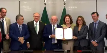 Lula zera imposto sobre compras internacionais de até US$ 50, a chamada “taxa das blusinhas”