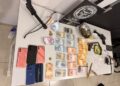 Operação policial desarticula ponto de tráfico e prende quatro pessoas