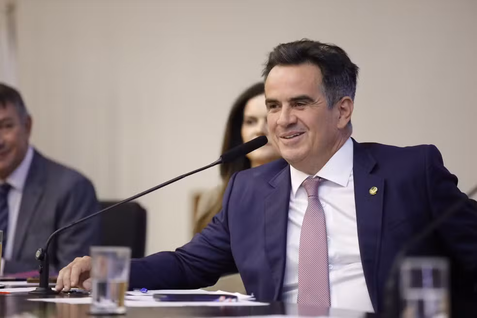 PF mira senador Ciro Nogueira em operação que investiga fraudes no Banco Master