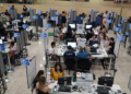 Último domingo para regularizar: plantão eleitoral atende hoje e prazo termina na terça