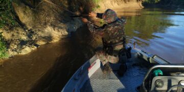 Fiscalização no Rio Aquidauana reforça combate à pesca ilegal durante operação ambiental