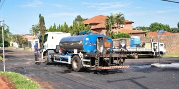 Prefeitura anuncia R$ 5,2 mi em asfalto e trator para zona rural