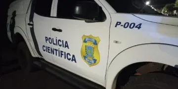 Tragédia na madrugada: homem morre após ser atropelado por caminhão
