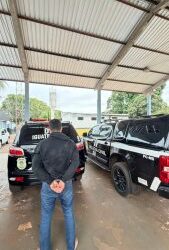 Suspeito de homicídio qualificado é preso após fugir da cidade na fronteira Suspeito de homicídio qualificado é preso após fugir da cidade na fronteira