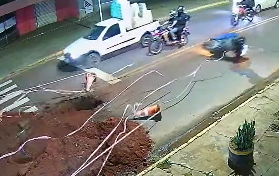 Motociclista ignora obra, perde controle e sofre acidente em Campo Grande