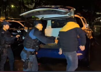Oferecia dinheiro e lanches: suspeito de abusar de menores em troca de presentes é preso