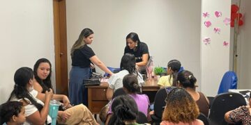 Pequenos gestos que salvam vidas: hospital promove homenagem a doadoras de leite materno