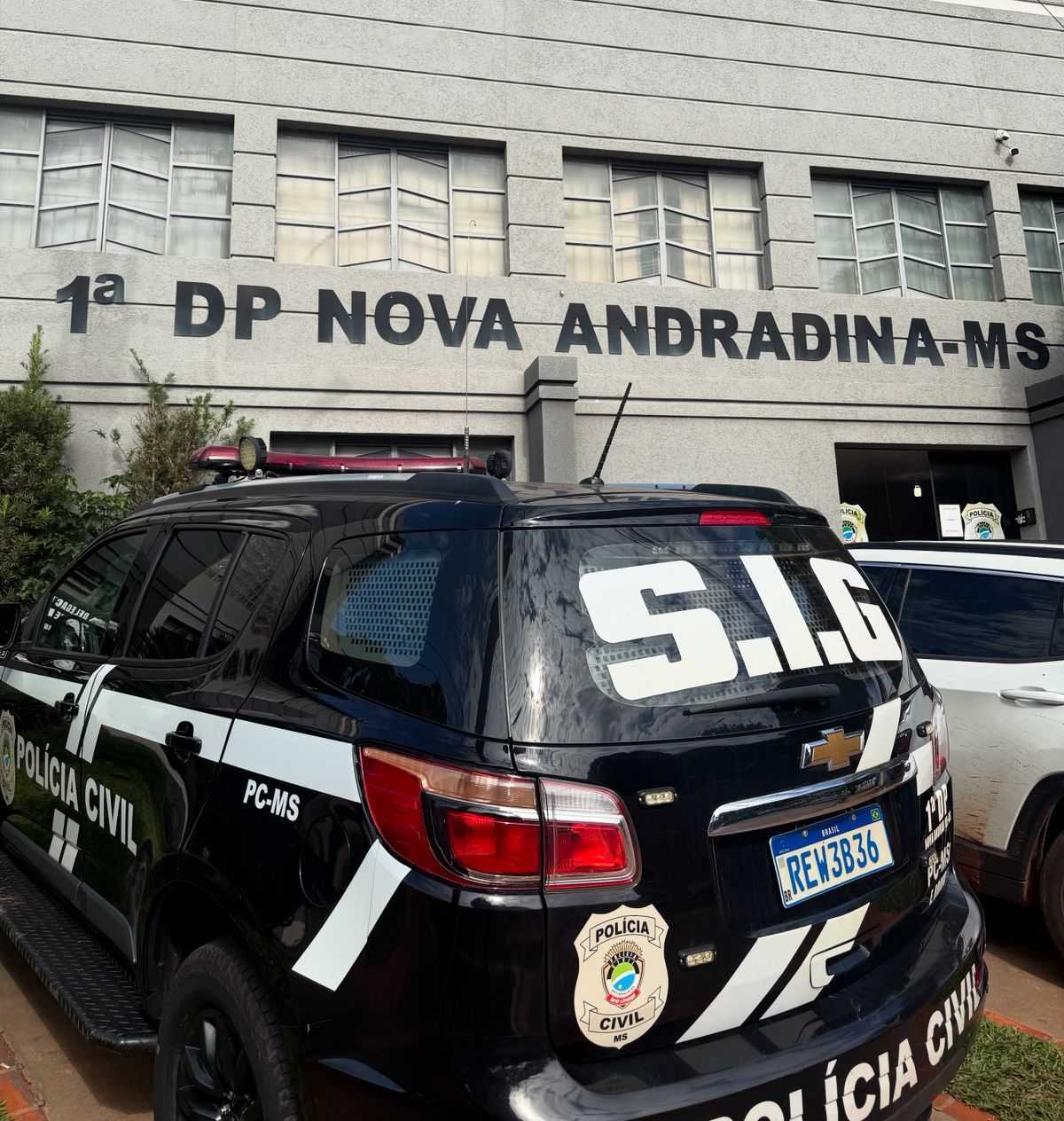 Mãe é presa suspeita de agredir bebê de 7 meses e causar lesões graves