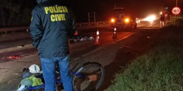 Ciclista morre atropelado na BR-463 e polícia busca veículo envolvido