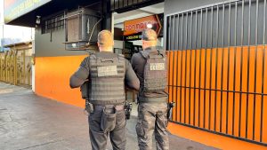 Quadrilha que se passava por policiais é alvo de operação