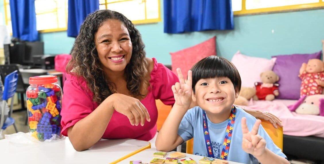 Prefeitura convoca cerca de 200 aprovados para educação inclusiva 