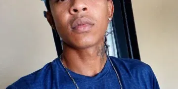 Identificado homem morto ao dormir embaixo de caminhão