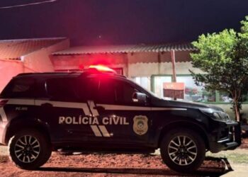 12º FEMINICÍDIO: mulher é encontrada seminua, com cabelo arrancado e marido é preso em flagrante