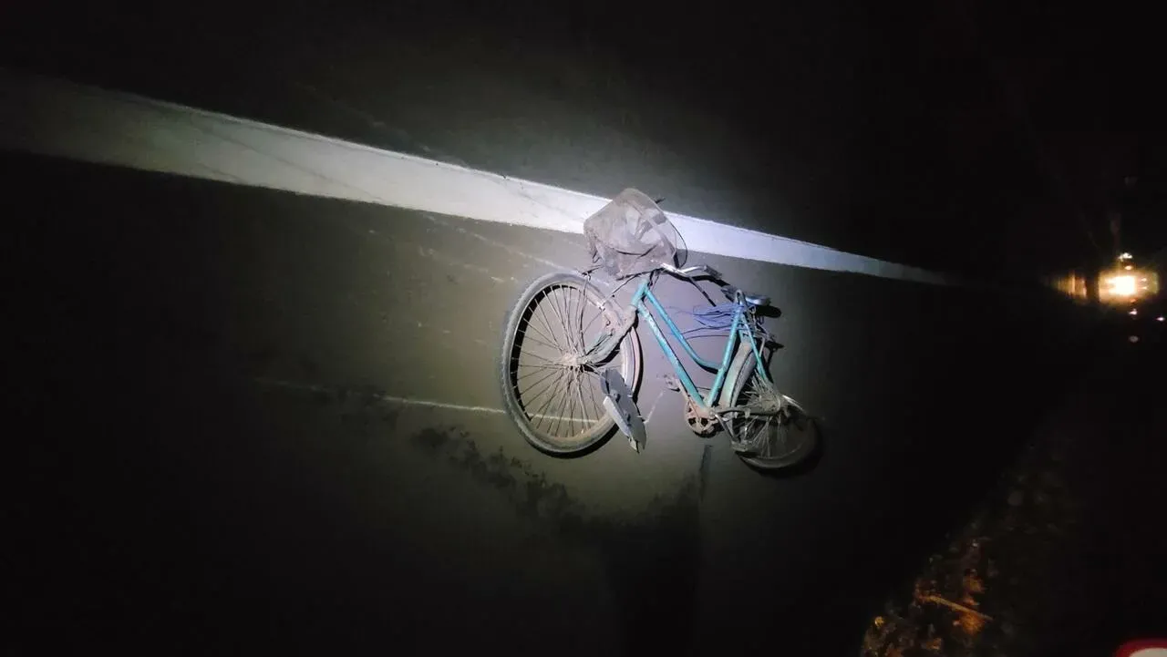 Ciclista de 62 anos morre após ser atingido por picape na BR-436