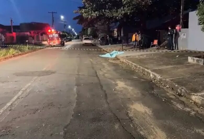 Homem é executado a tiros ao sair do trabalho em Ivinhema