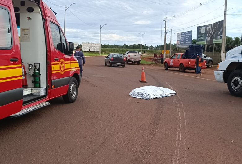 Motorista bêbado invade preferencial e mata mulher de moto