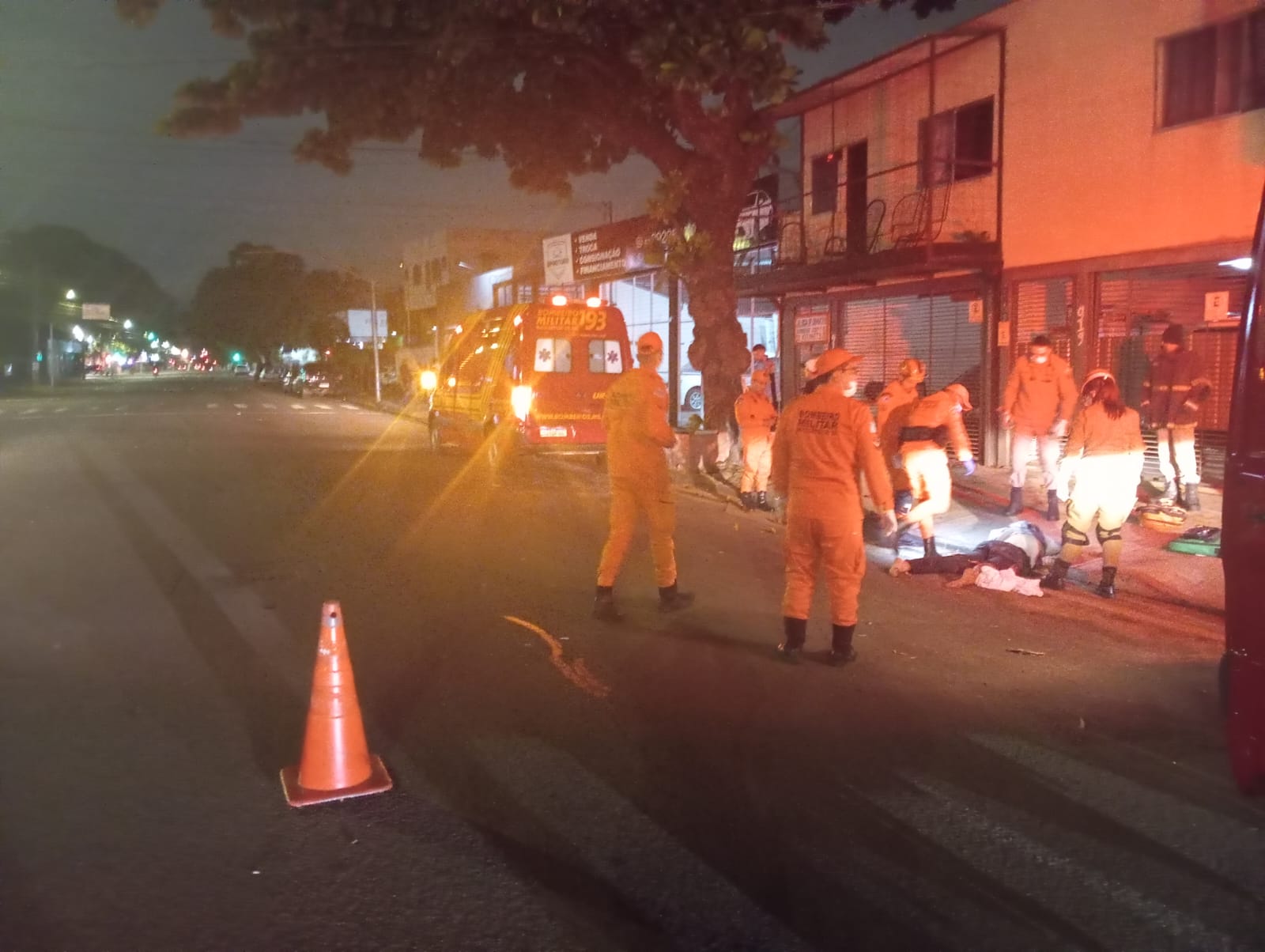 Ciclista morre após ser atingido por carro em cruzamento da Vila Bandeirantes