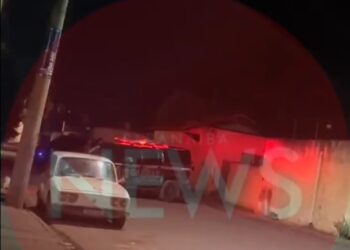 Suspeito de facção morre em confronto durante operação policial