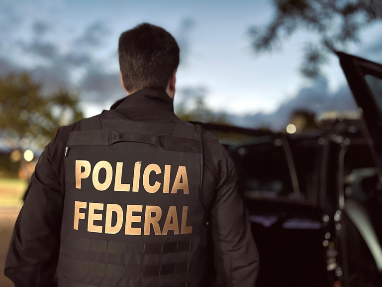 PF mira esquema de cigarros eletrônicos em Campo Grande