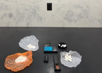 Suspeito de tráfico é preso com cocaína pronta para venda