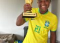 Viola participa de evento gratuito de troca de figurinhas em Campo Grande neste sábado