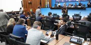 ALEMS vota redação final de projeto que assegura direitos às mães atípicas