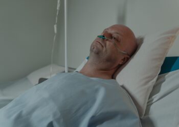 Leucemia atinge mais homens e diagnóstico precoce é fundamental para tratamento eficaz Leucemia atinge mais homens e diagnóstico precoce é fundamental para tratamento eficaz