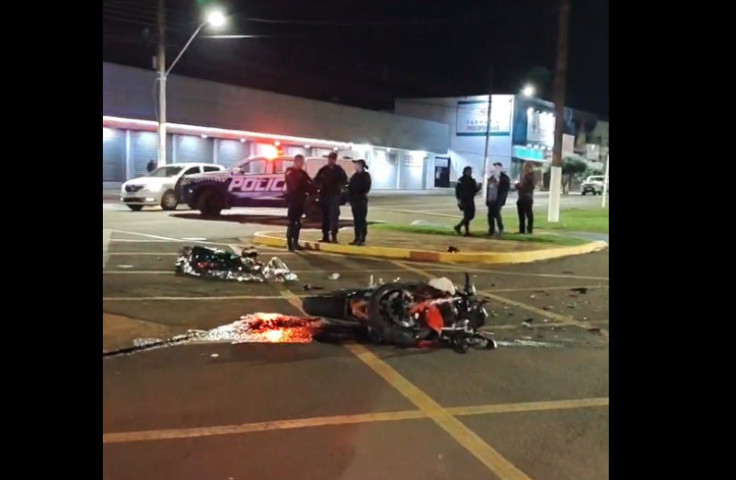 Farmacêutico morre em grave acidente de moto com caminhão