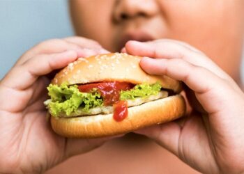 Como prevenir a obesidade infantil: saiba onde buscar orientação e acompanhamento