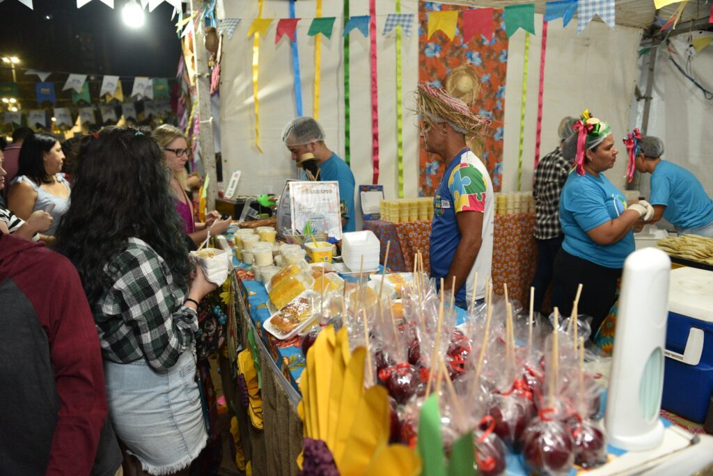 Arraial de Santo Antônio movimenta mais de R$ 1 milhão Arraial de Santo Antônio movimenta mais de R$ 1 milhão