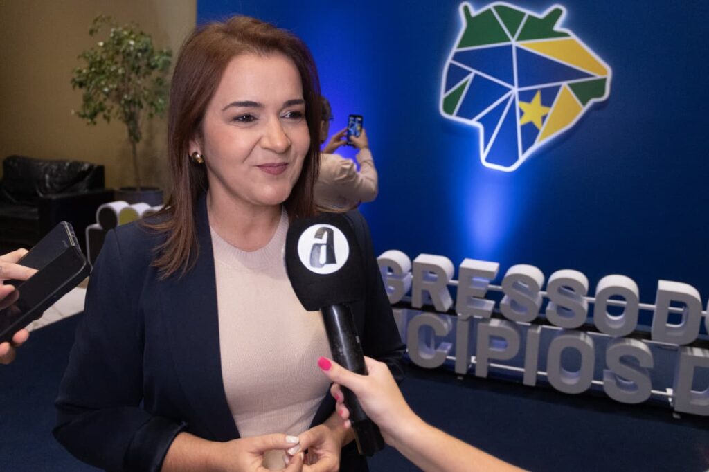 Congresso reforça integração e futuro dos municípios Congresso reforça integração e futuro dos municípios