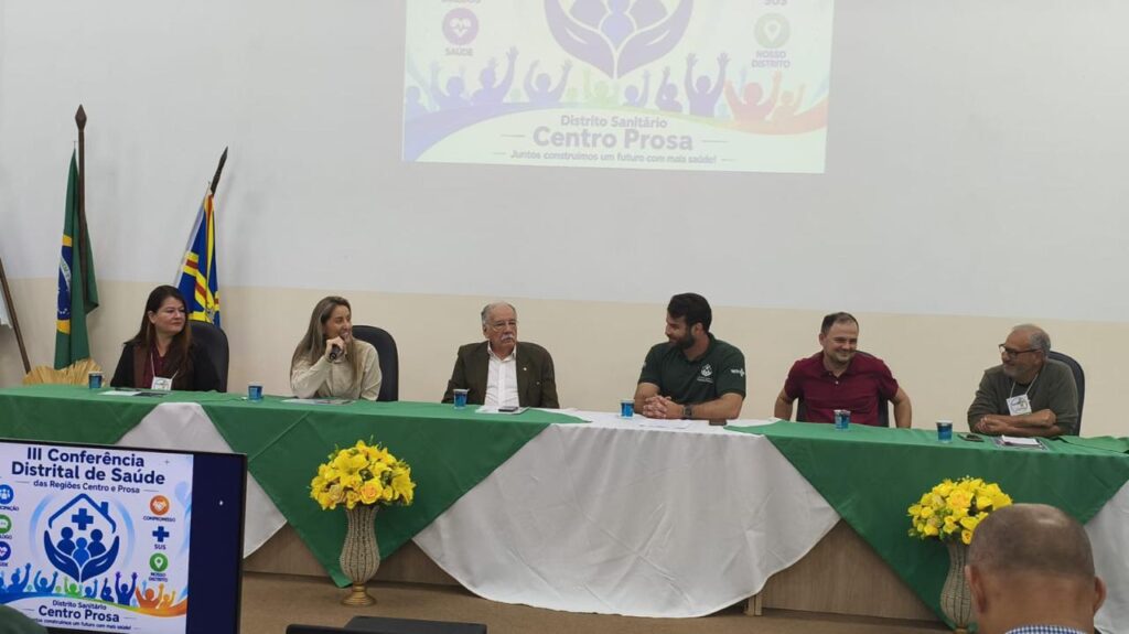 Conferências Distritais fortalecem o controle social no SUS Conferências Distritais fortalecem o controle social no SUS